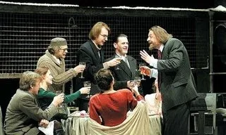 Acteurs du Theatre Maly dans Vie et Destin, adaptation de Grossman par Dodine