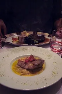 Filet de sandre en croute de basilic restaurant Belisaire Paris